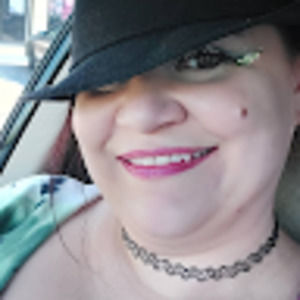 Meet your Posher, Leah